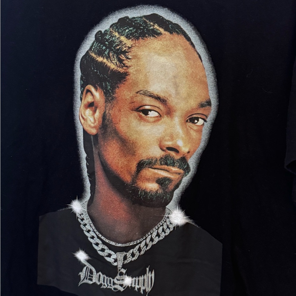 Retro Snoop Dogg Rap Full Graphic Black Men’s XXL Hip Hop Streetwear T-Shirt - Picture 2 of 4